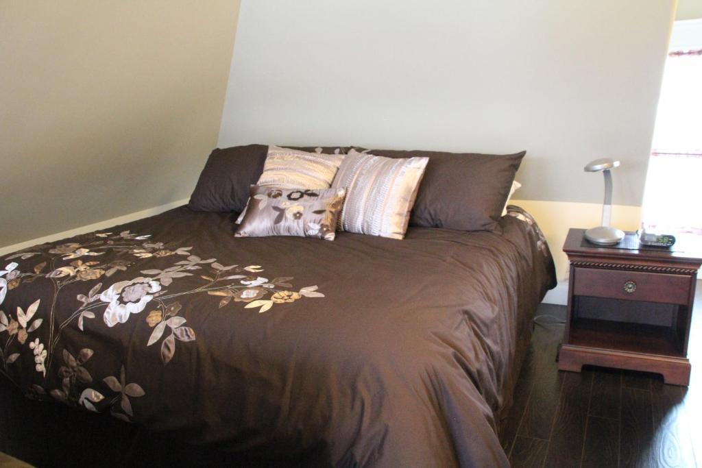 Dolan'S Inn & Suites 皮克图 外观 照片